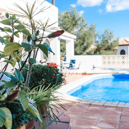 Exclusive Villa, Wonderful Garden, Private Heated Pool Villa La Herradura (Granada)